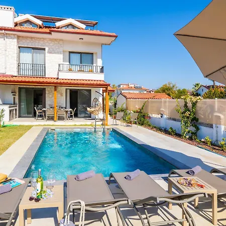 Lidya Villa *